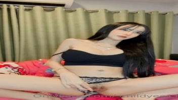 โชว์นม แหวกหี เม็ดหี เงี่ยนหี เกี่ยวหี หีเน็ตไดอล หีเนียน