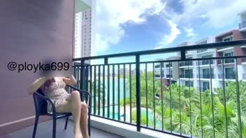 แหย่หี เสียวหี เย็ดนิ้ว เขี่ยหี หีน้ำแตก หีน้ำออก หี