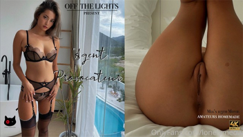 แหกหี เสียบสด เย็ดหี เย็ดท่าด๊อกกี้ เย็ดคาชุด เงี่ยนหี เขี่ยหัวนม